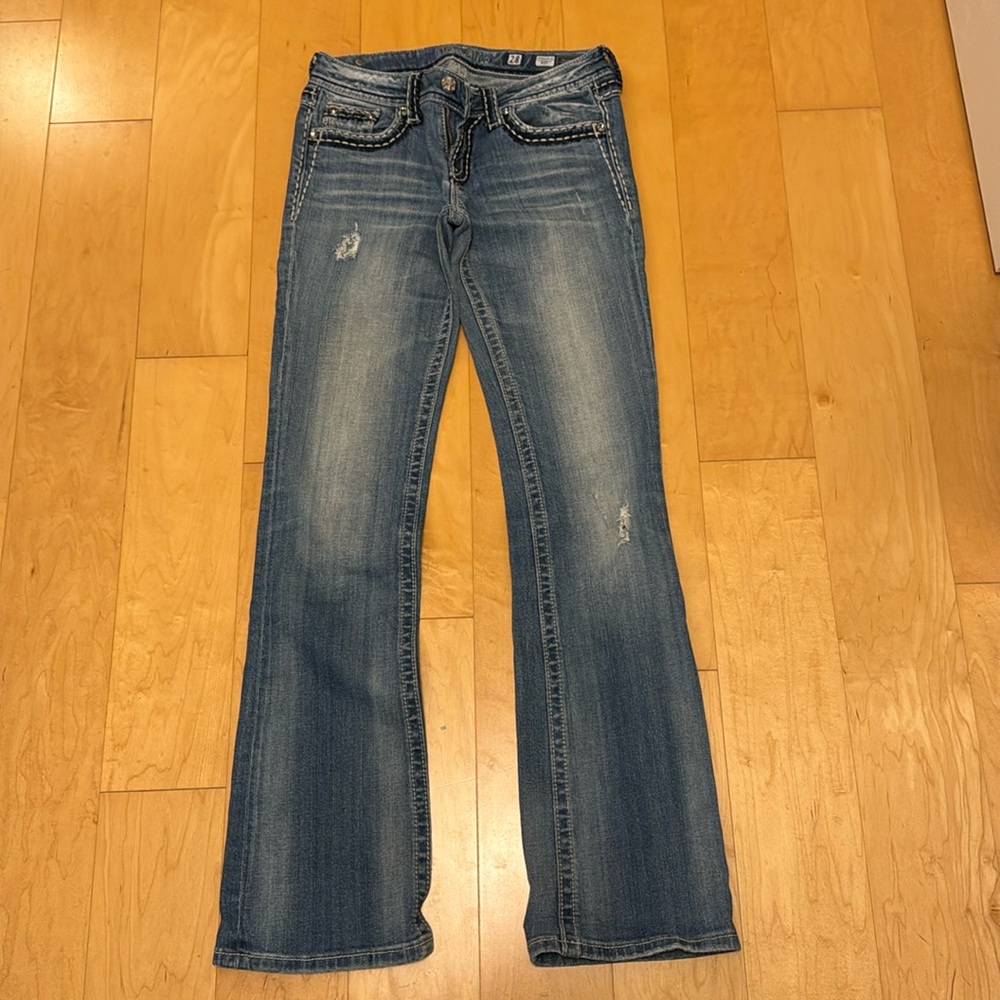 EUC Miss Me Flap Pocket Crystal Jewel Boot Cut Jeans Size 28x34. Style JP5014-11
